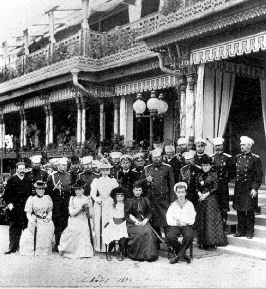 Члены императорской фамилии. Ливадия,1894г.
